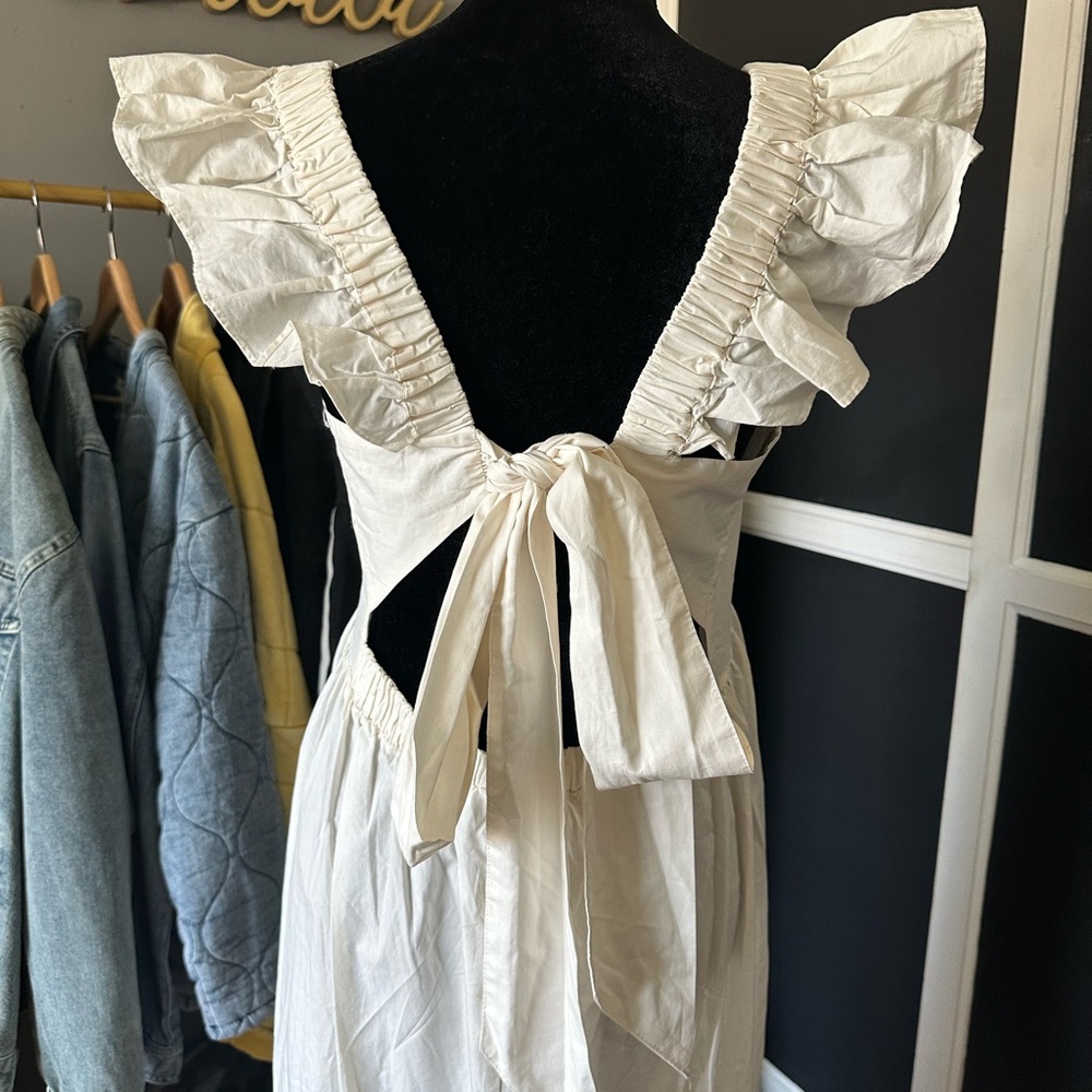 H&M Apron Midi Ruffle Dress - Picture 6 of 6